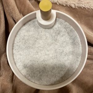 Brand new jewelry tri-circular jewelry holder with ring holder. Has 3 tiers.